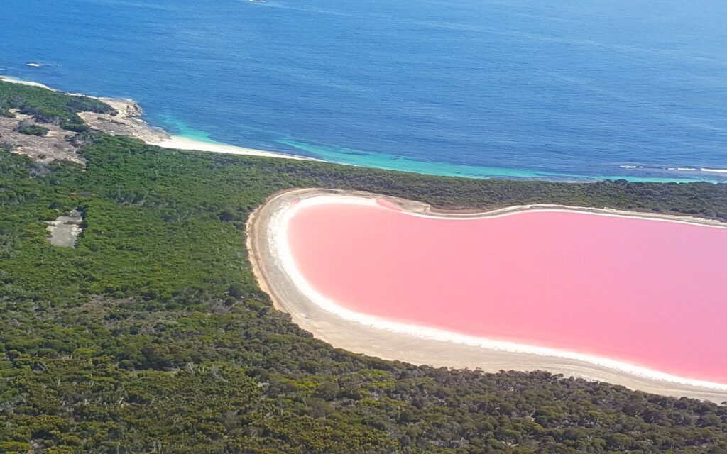 Lake Hillier, Australia